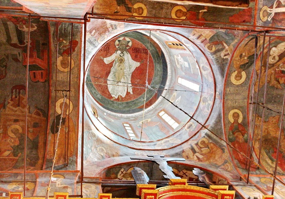    [http://archangel-cathedral.kreml.ru/wall-painting/view/rospis-kupolov-i-svodov-arkhangelskogo-sobora/]